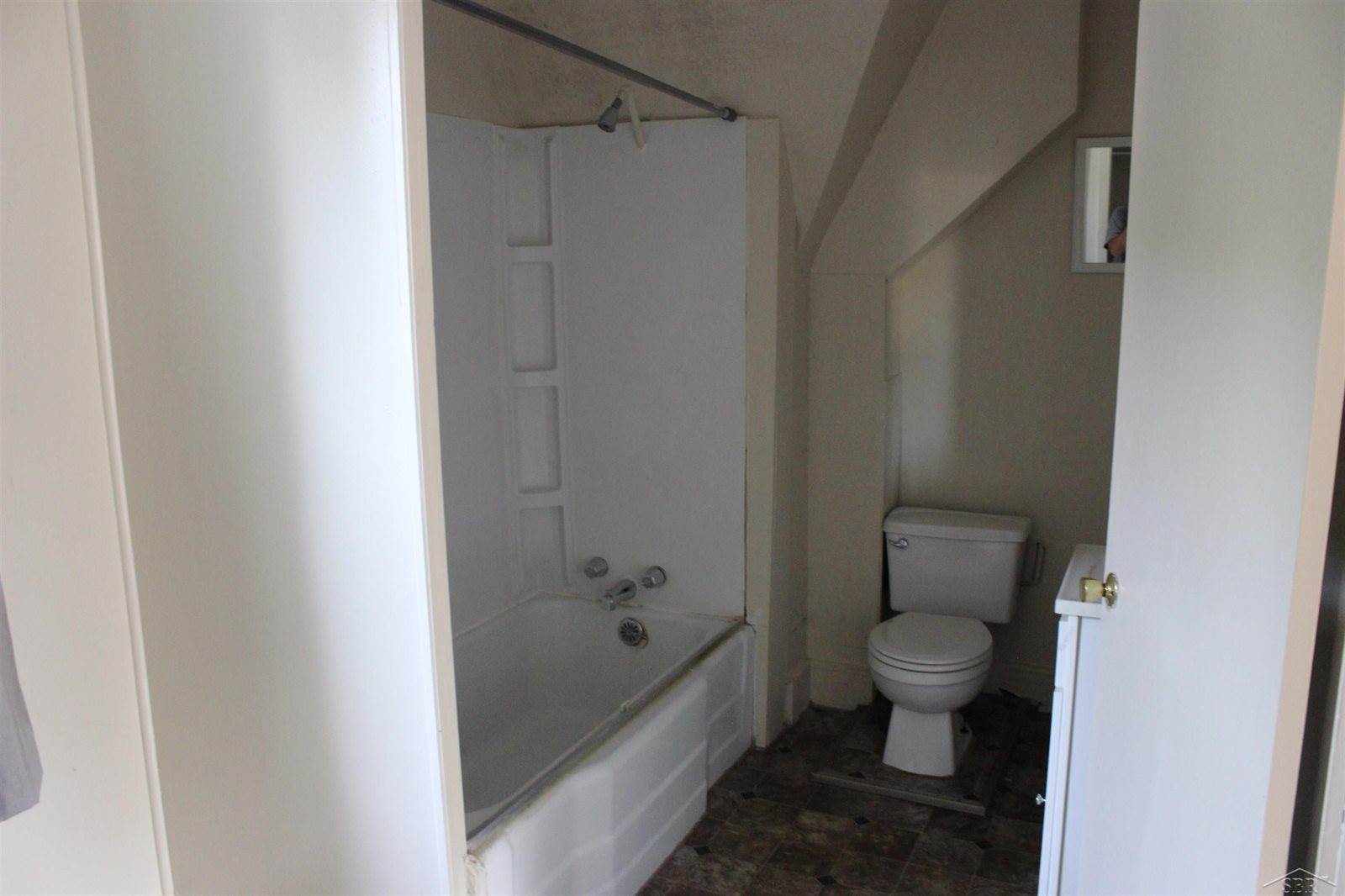 1914 Joslin Street, Saginaw, MI 48602