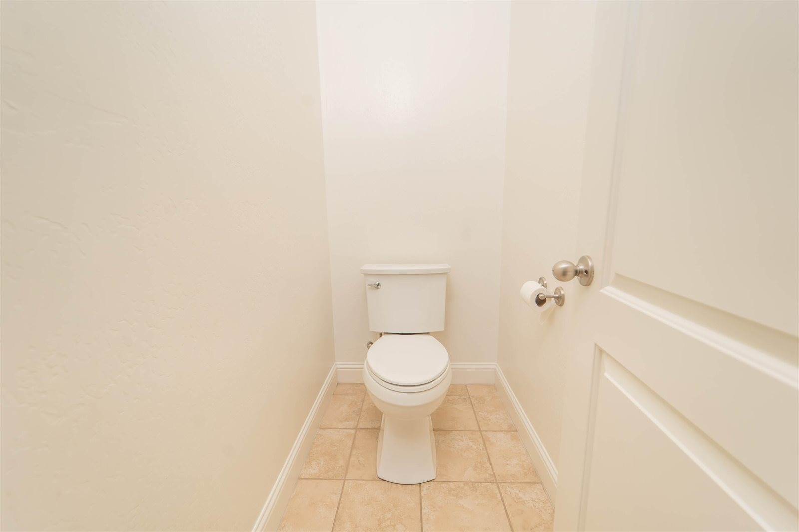 4038 South Atwood Street West, Visalia, CA 93277