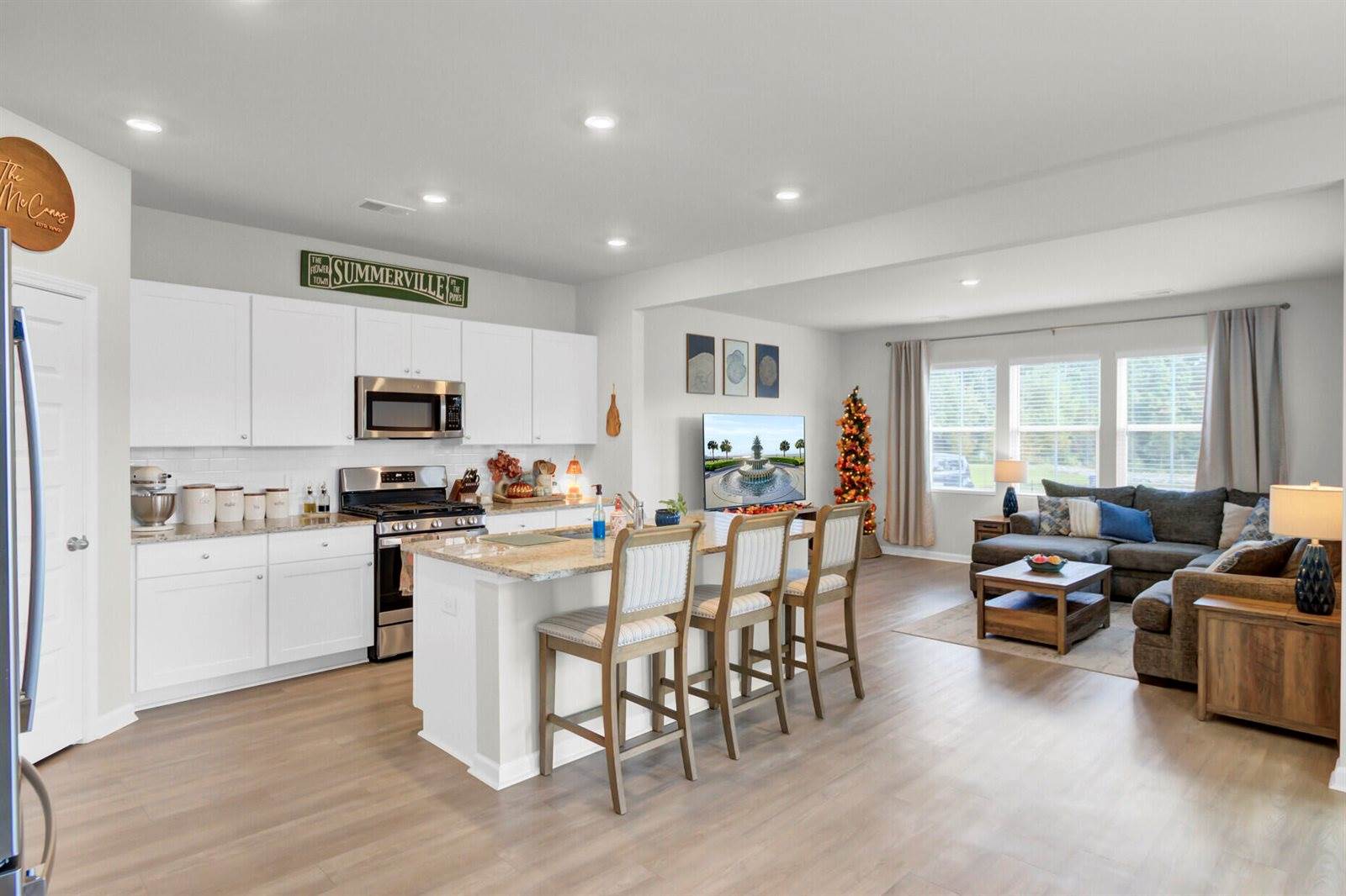 109 Pine Gate Drive, Summerville, SC 29483