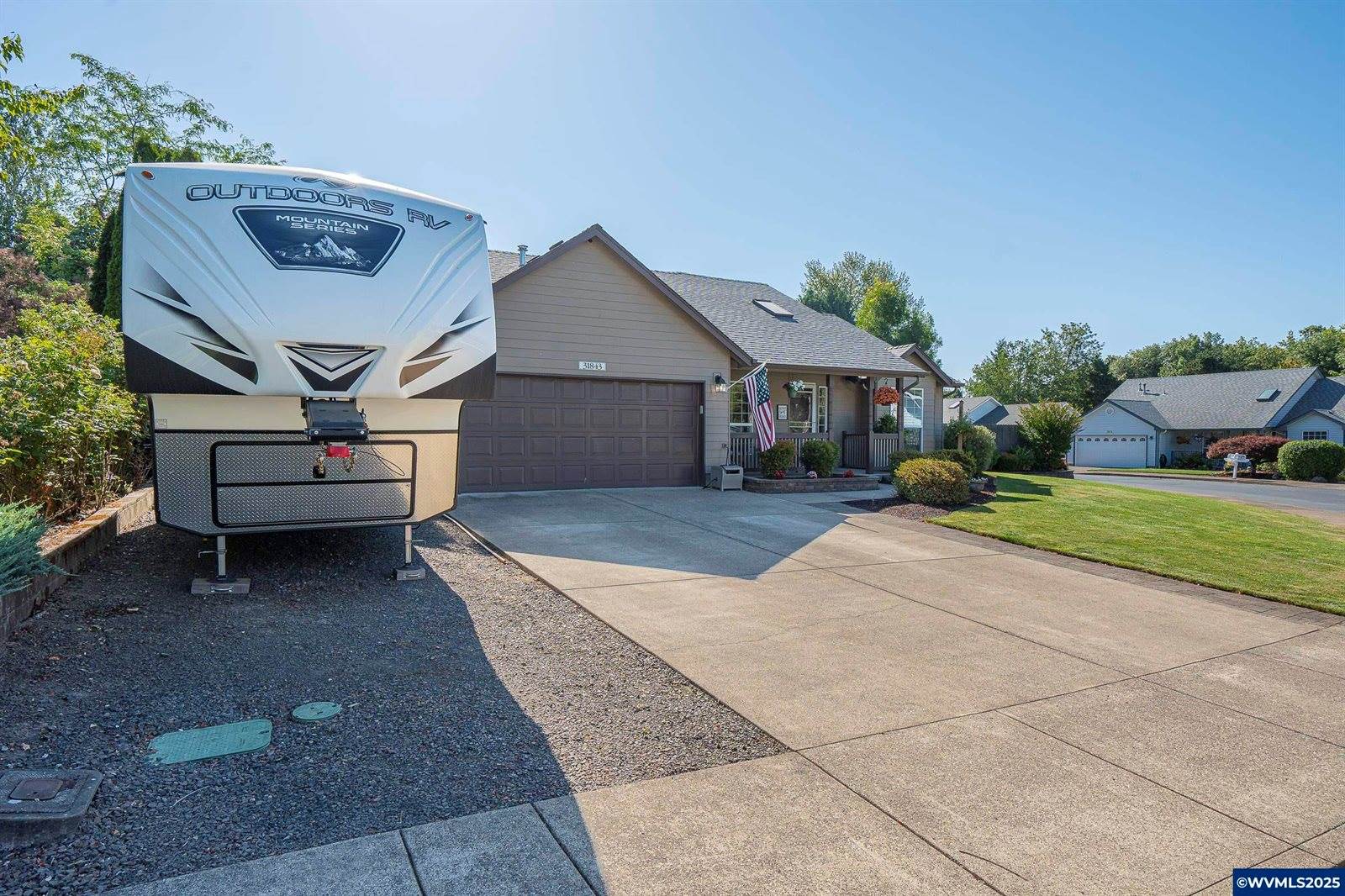 31843 Meadowlark Lp, Tangent, OR 97389