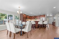 31843 Meadowlark Lp, Tangent, OR 97389