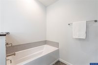 31843 Meadowlark Lp, Tangent, OR 97389