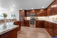 31843 Meadowlark Lp, Tangent, OR 97389