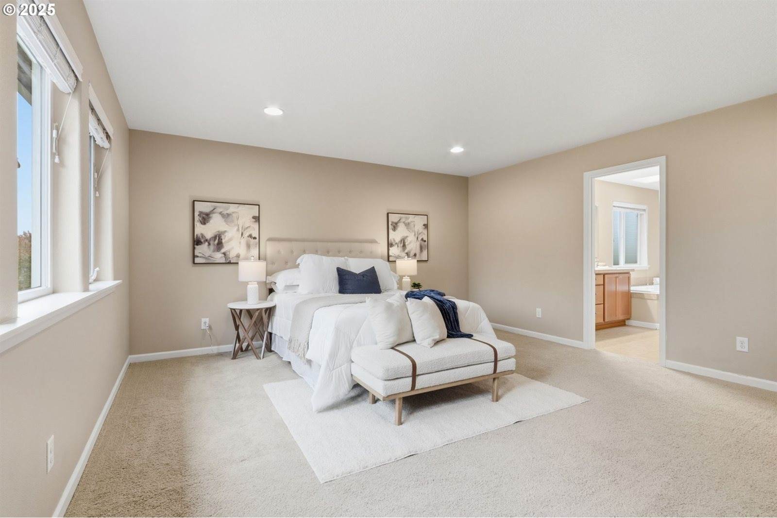 5898 SE Thornapple St, Hillsboro, OR 97123