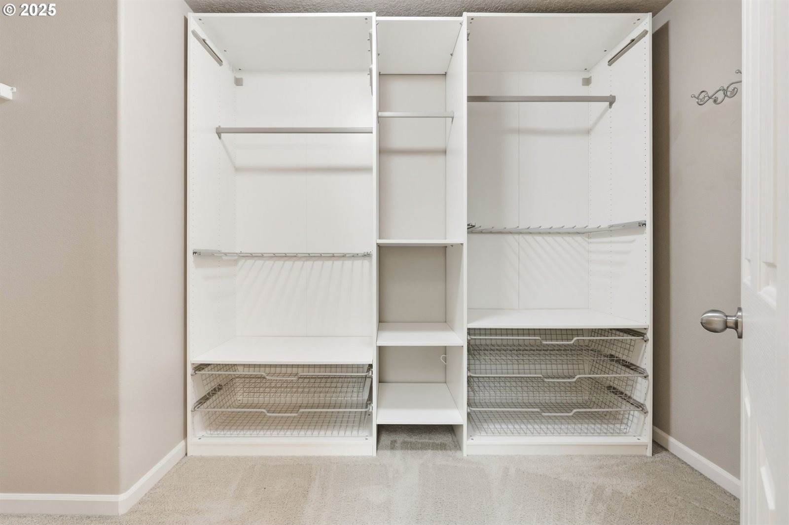 5898 SE Thornapple St, Hillsboro, OR 97123