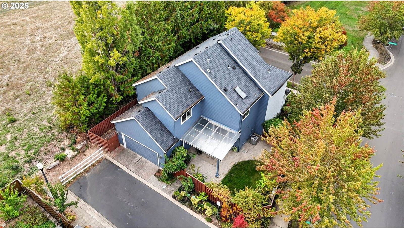 5898 SE Thornapple St, Hillsboro, OR 97123