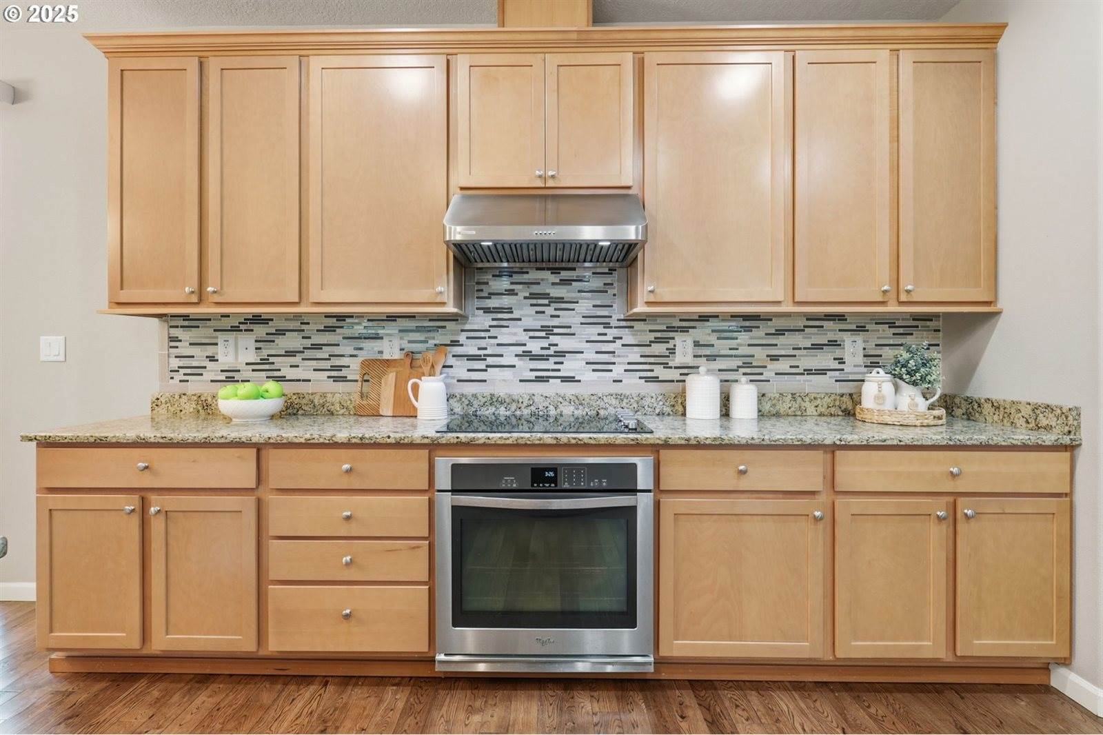 5898 SE Thornapple St, Hillsboro, OR 97123