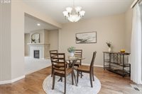 5898 SE Thornapple St, Hillsboro, OR 97123