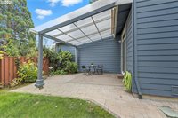 5898 SE Thornapple St, Hillsboro, OR 97123