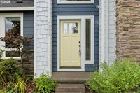 5898 SE Thornapple St, Hillsboro, OR 97123