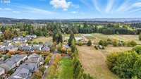 5898 SE Thornapple St, Hillsboro, OR 97123