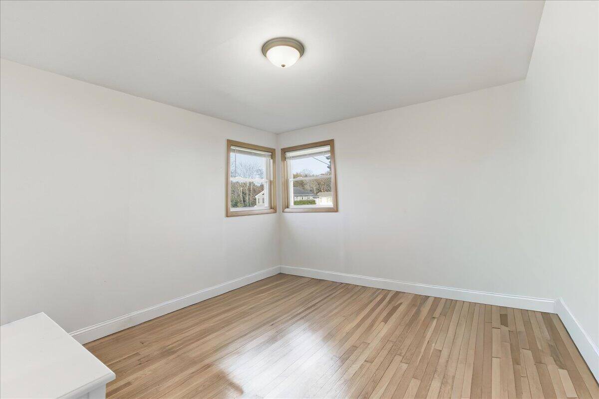 21 Knox Brothers Avenue, Searsport, ME 04974