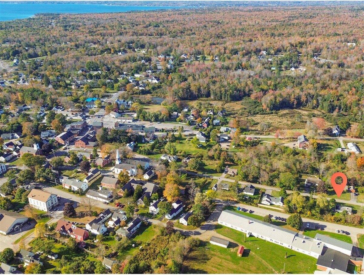 21 Knox Brothers Avenue, Searsport, ME 04974