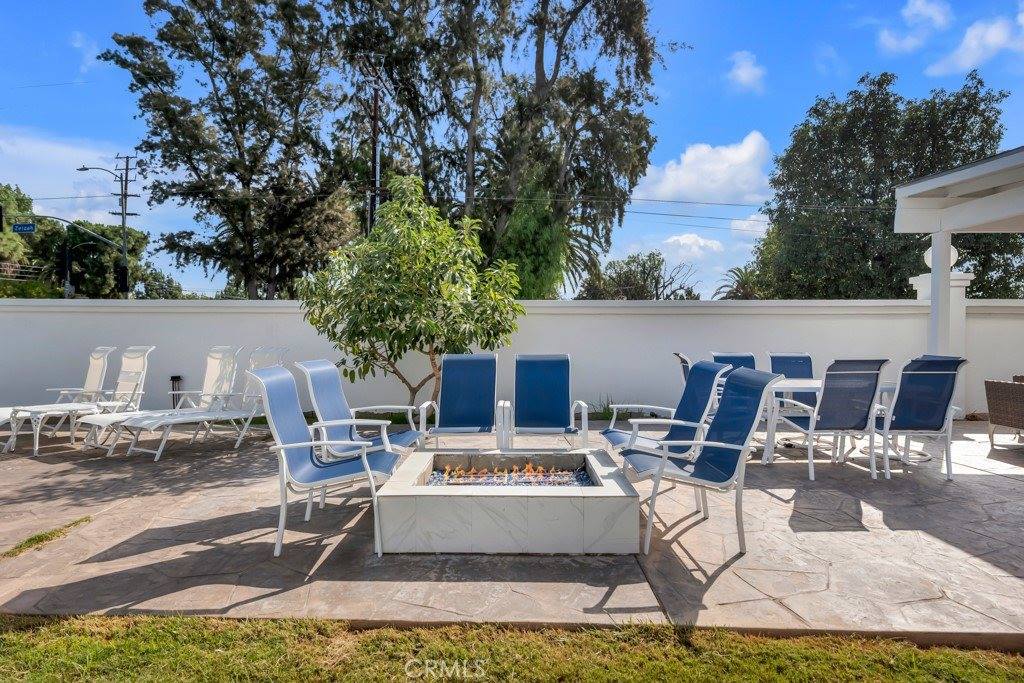 17912 Parthenia, Northridge, CA 91325