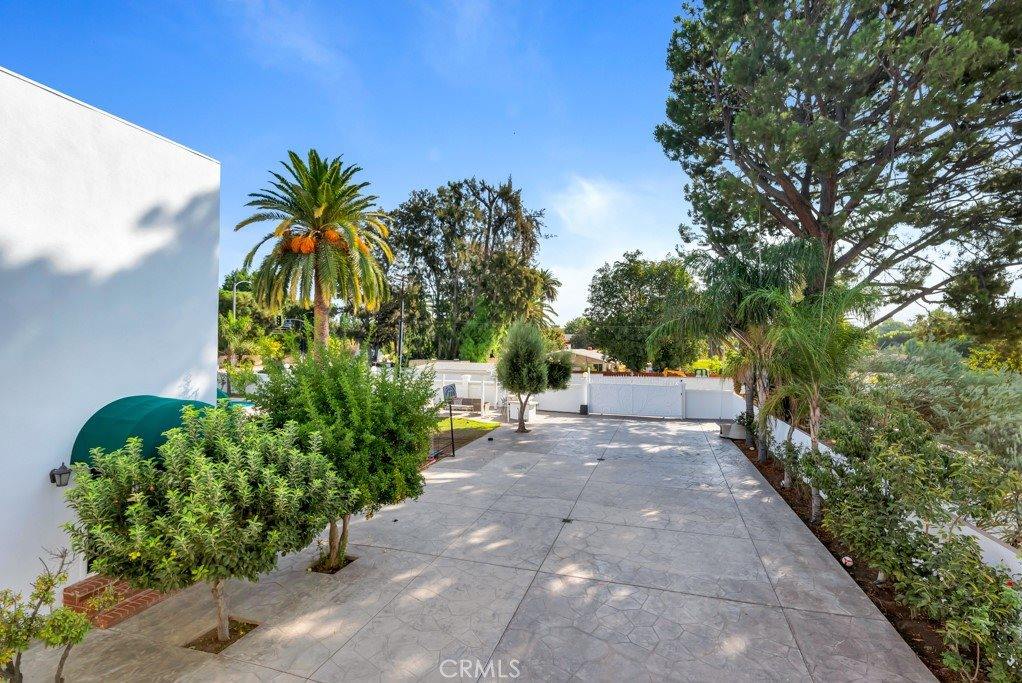 17912 Parthenia, Northridge, CA 91325