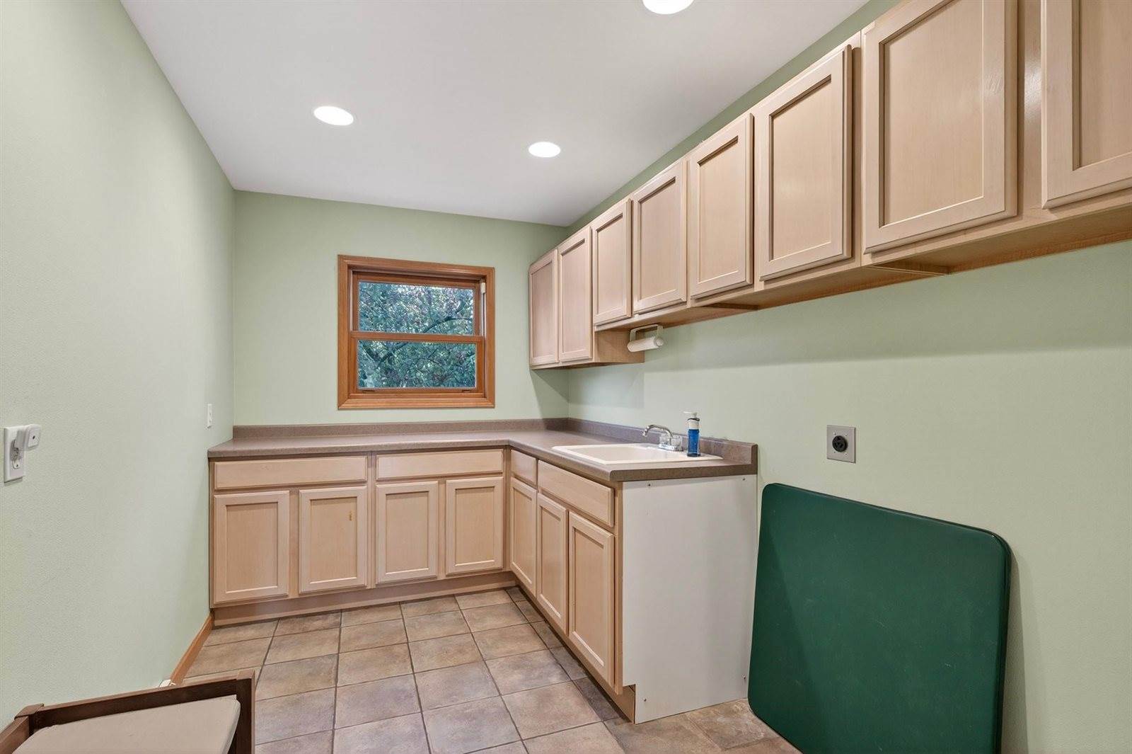 1200 W State Street, Marshfield, WI 54449