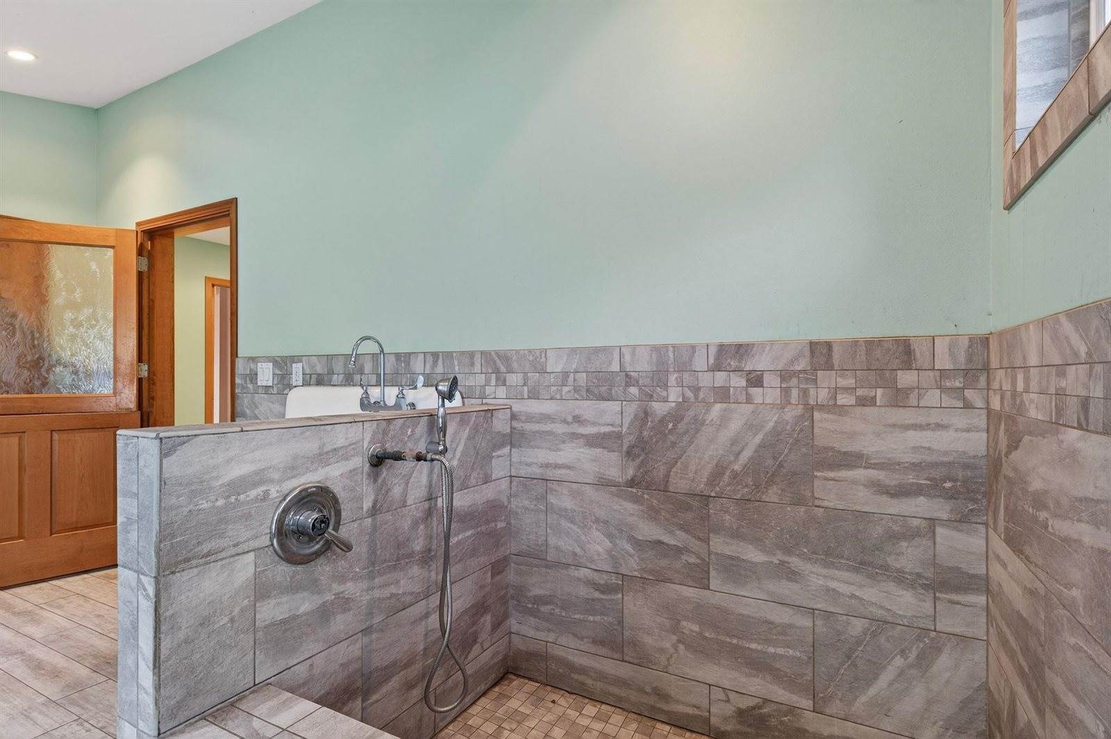 1200 W State Street, Marshfield, WI 54449