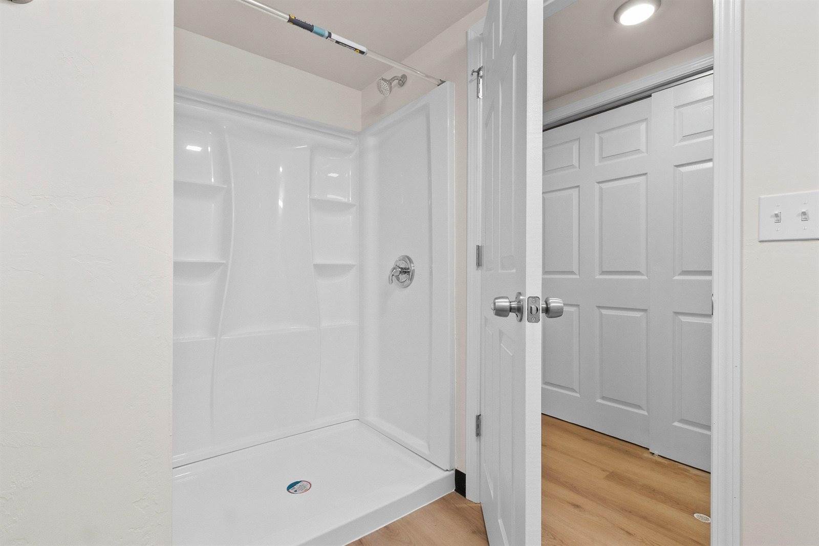 2130 Elmview Drive, Ashwaubenon, WI 54304