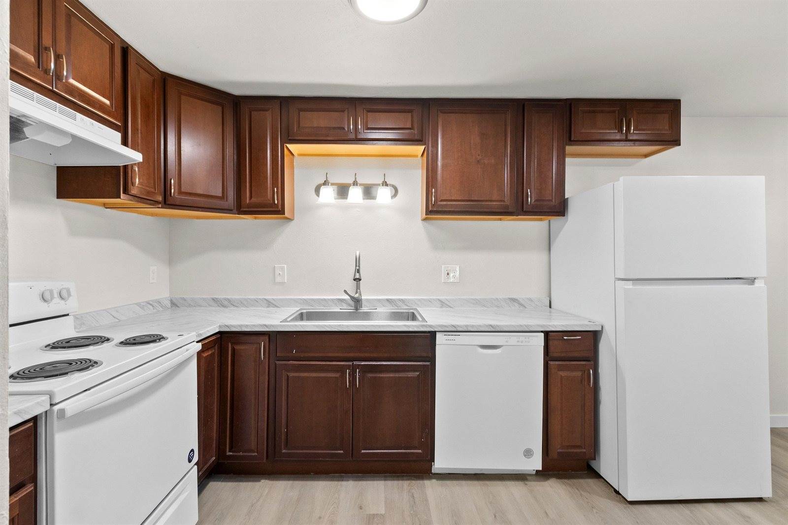 2130 Elmview Drive, Ashwaubenon, WI 54304