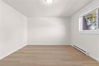 2130 Elmview Drive, Ashwaubenon, WI 54304