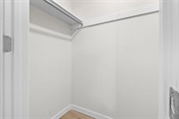 2130 Elmview Drive, Ashwaubenon, WI 54304