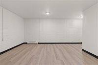 2130 Elmview Drive, Ashwaubenon, WI 54304