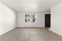 2130 Elmview Drive, Ashwaubenon, WI 54304