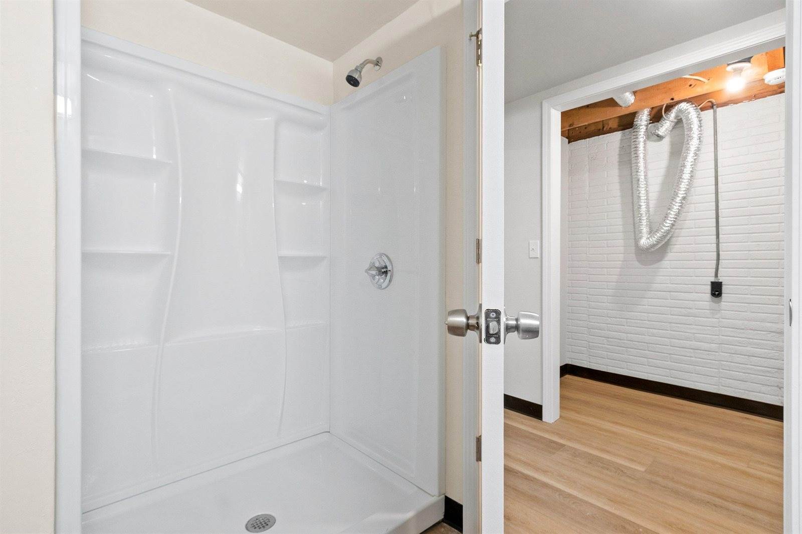 2130 Elmview Drive, Ashwaubenon, WI 54304