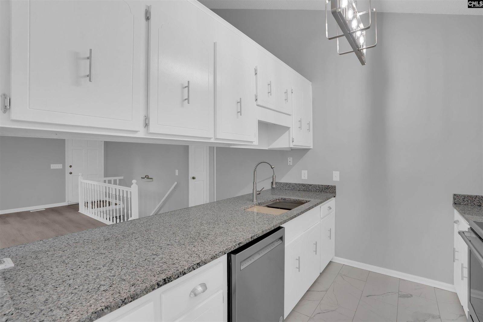 2405 Rainbow, West Columbia, SC 29169