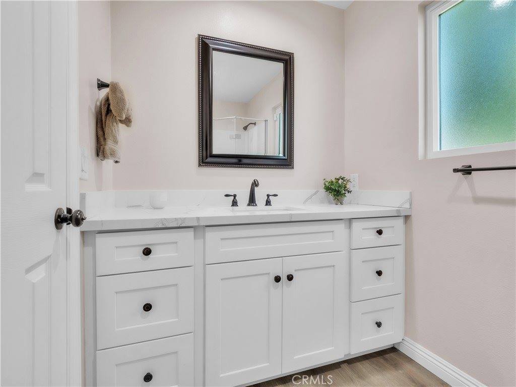 24441 Denise Pl, Newhall, CA 91321