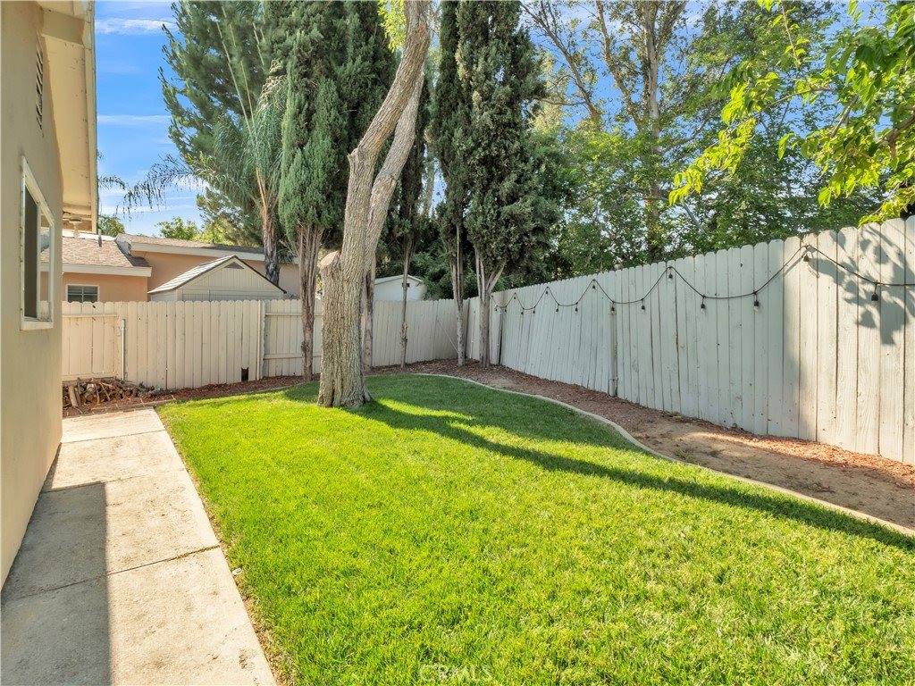 24441 Denise Pl, Newhall, CA 91321