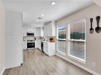 24441 Denise Pl, Newhall, CA 91321