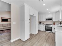 24441 Denise Pl, Newhall, CA 91321