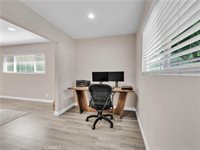 24441 Denise Pl, Newhall, CA 91321