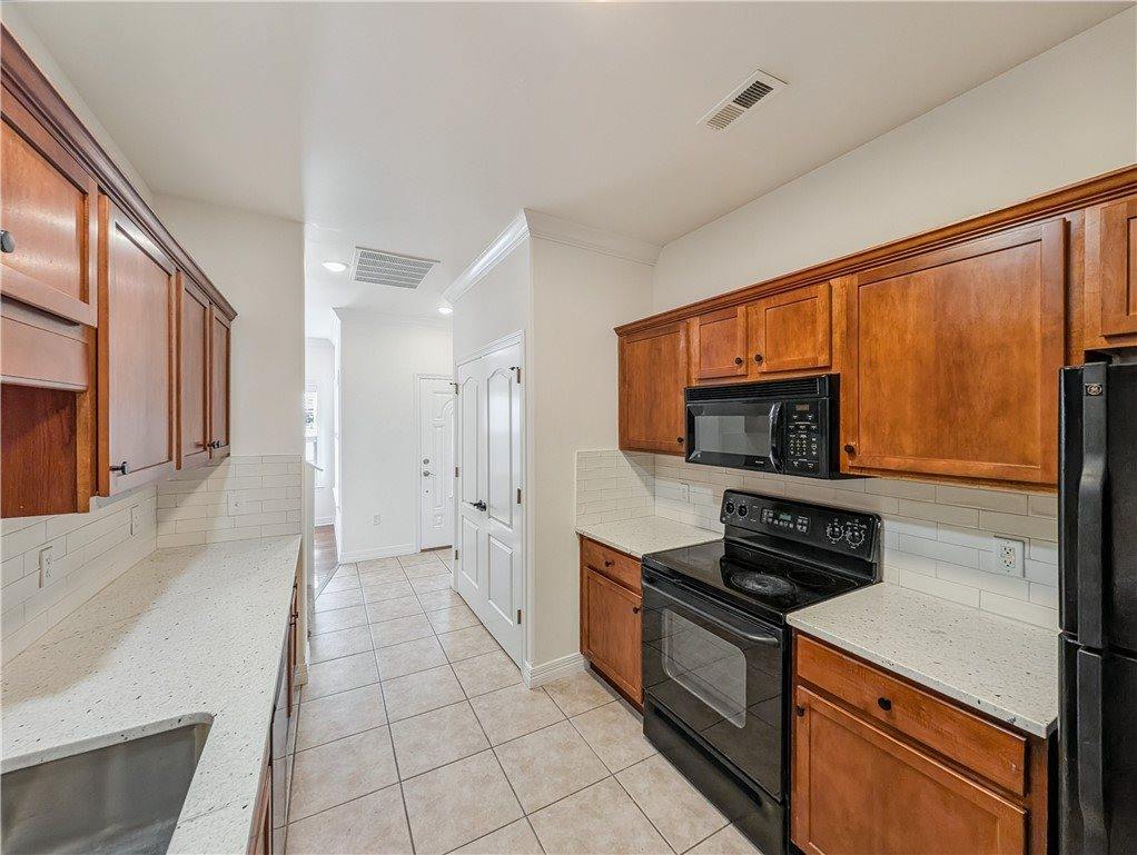 904 Dixson Street, Rogers, AR 72758