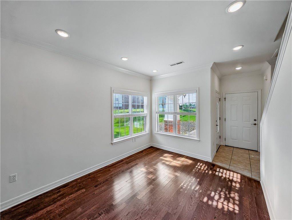 904 Dixson Street, Rogers, AR 72758