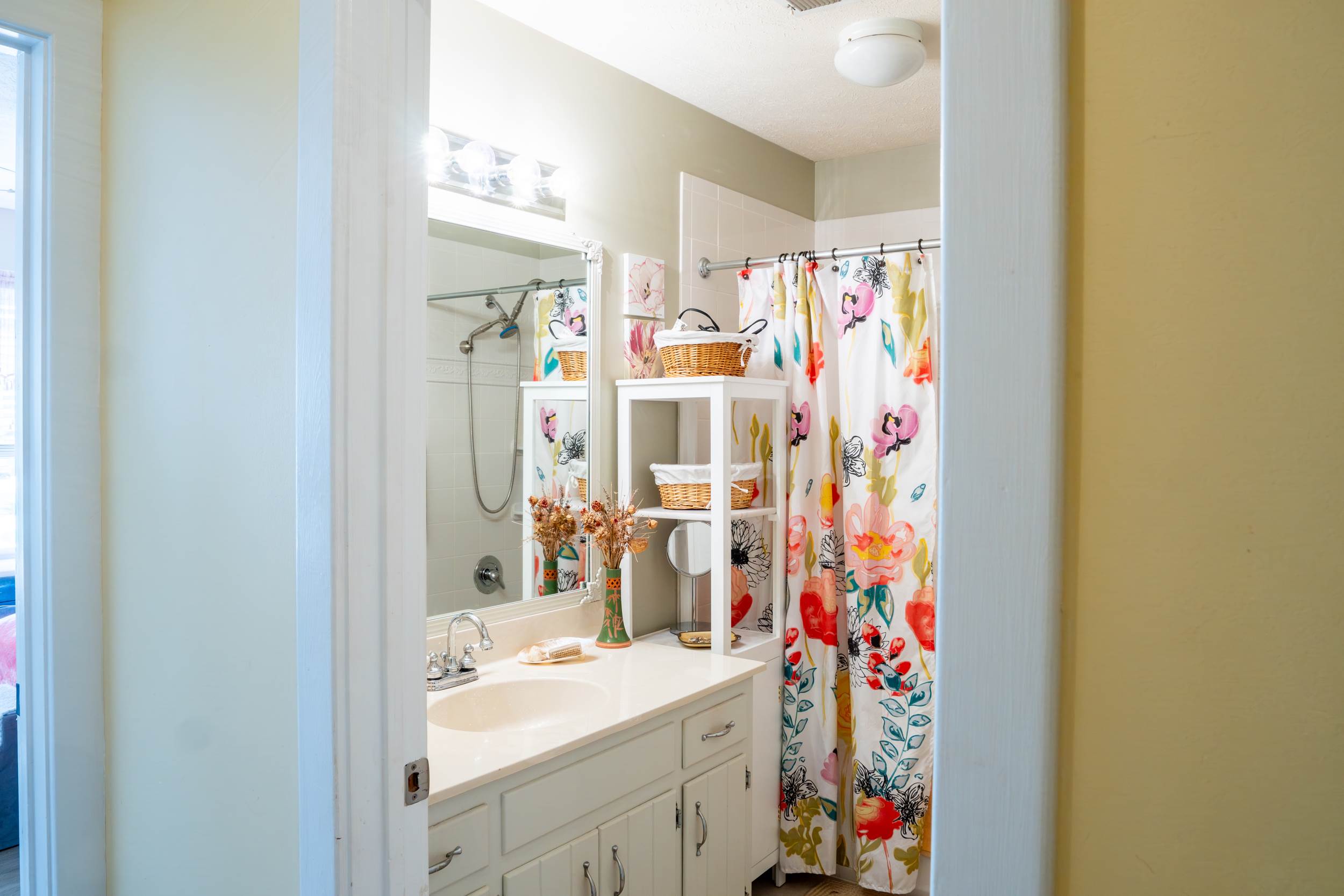 7891 Sunset Drive, Hayes, VA 23072