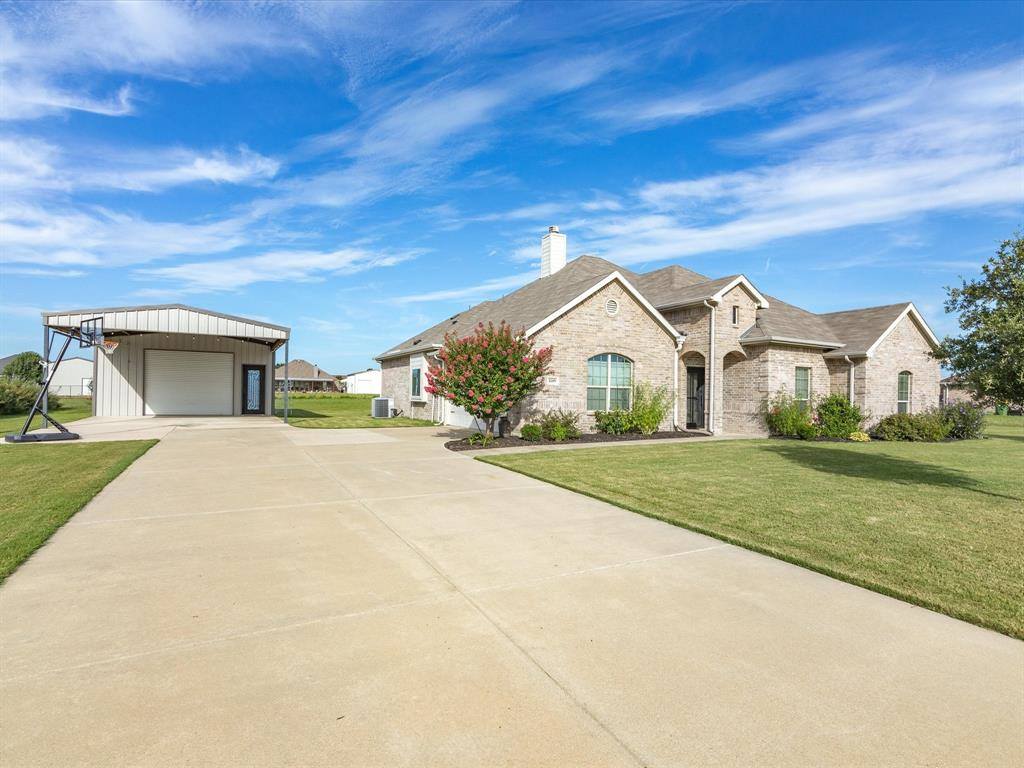 1109 Cashew Drive, Venus, TX 76084