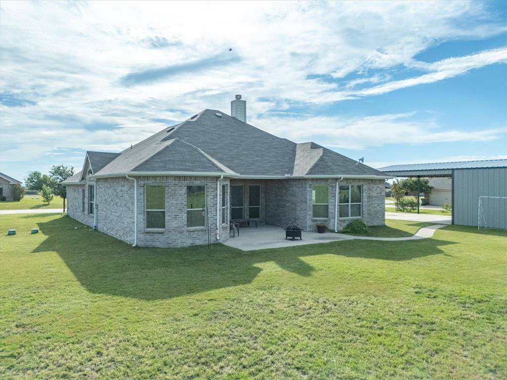 1109 Cashew Drive, Venus, TX 76084