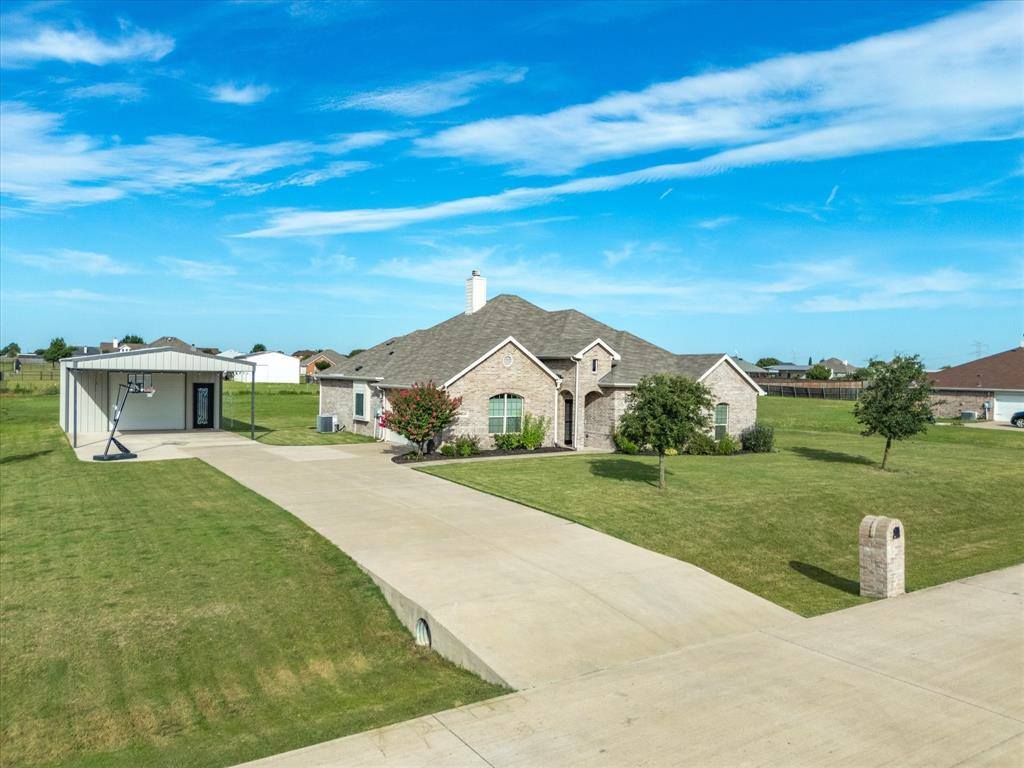 1109 Cashew Drive, Venus, TX 76084