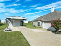 1109 Cashew Drive, Venus, TX 76084