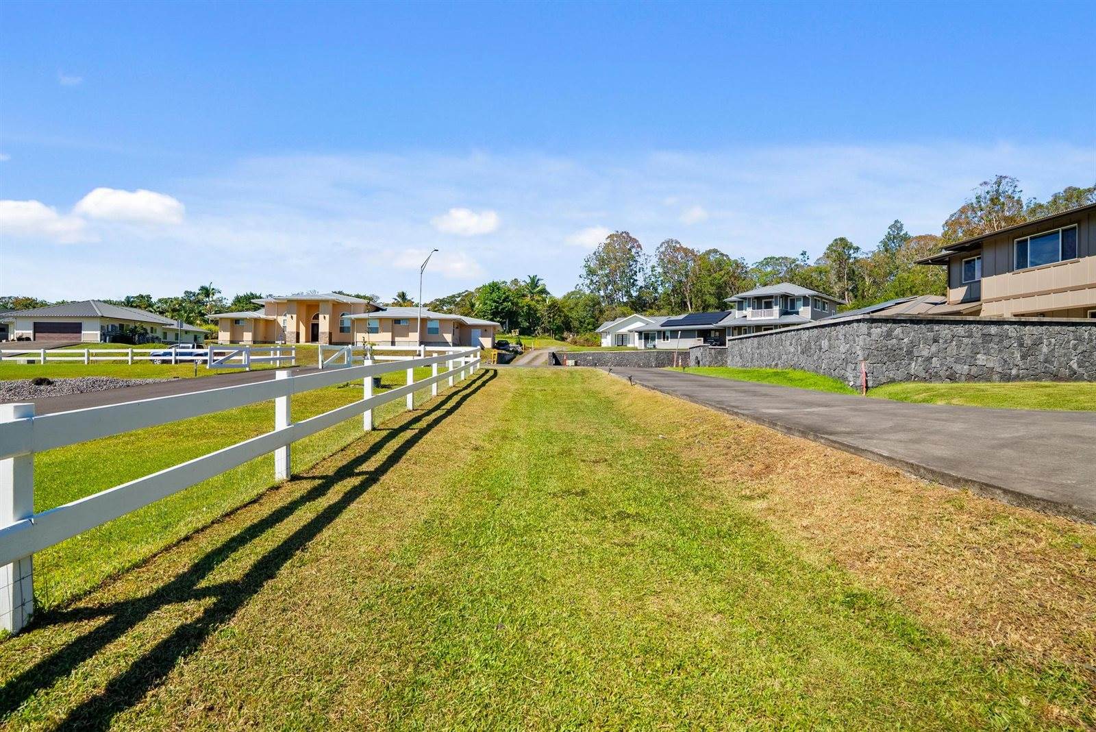 27-2466 Kahala Pl, Hilo, HI 96720