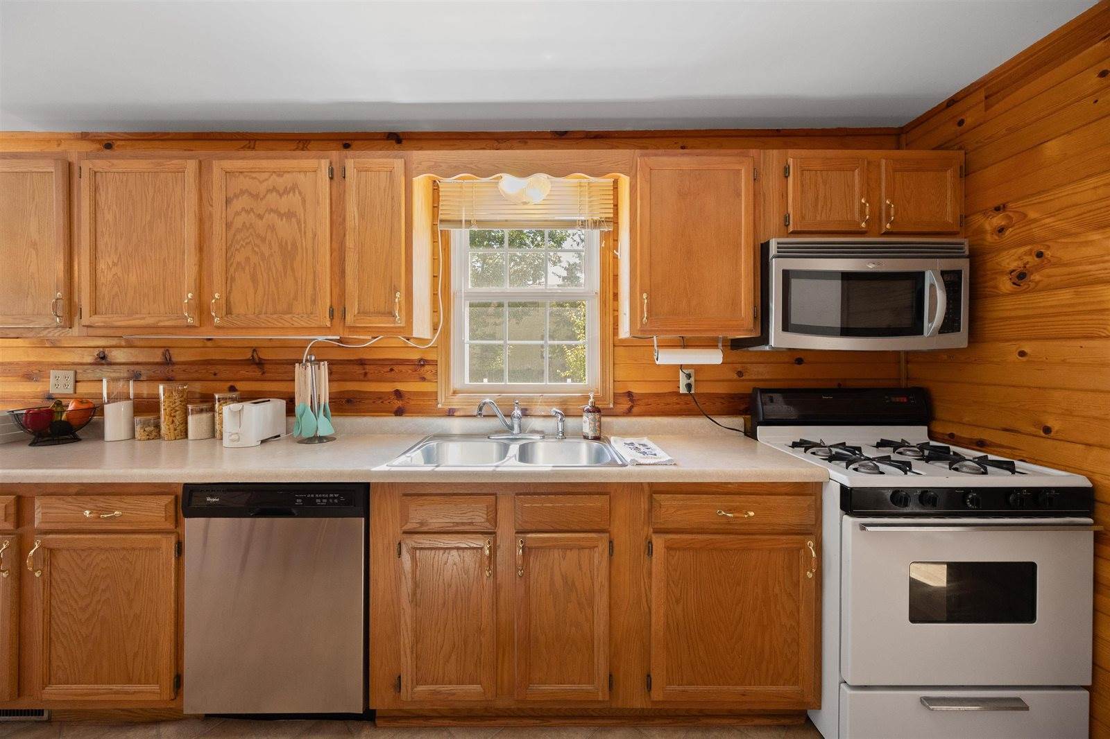 532 Fifth Avenue, Stevens Point, WI 54481