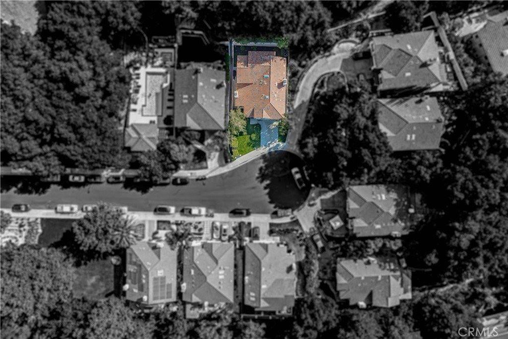 23678 White Oak Court, Newhall, CA 91321