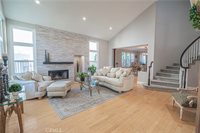 23678 White Oak Court, Newhall, CA 91321