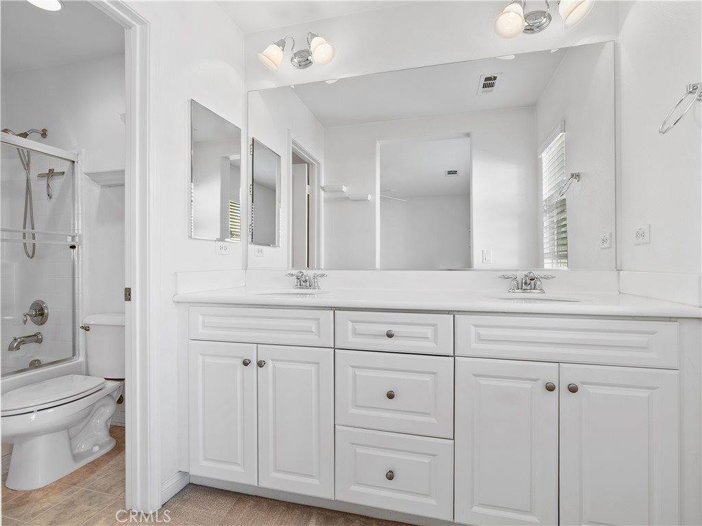 28448 Mirabelle Lane, Saugus, CA 91350