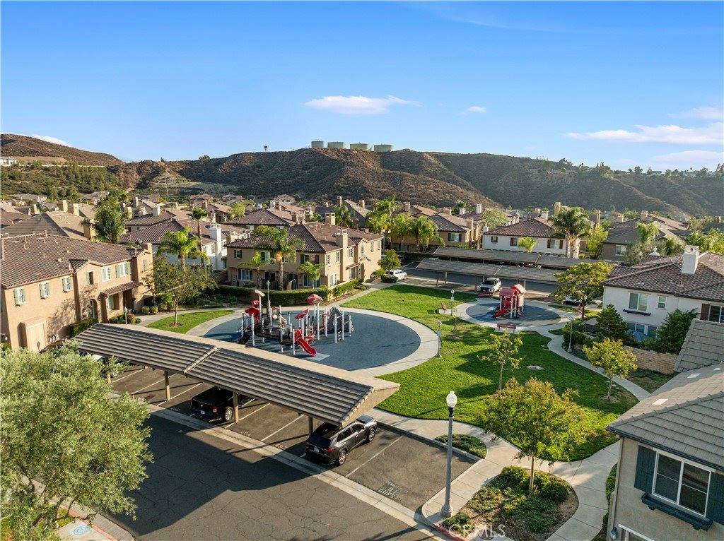 28448 Mirabelle Lane, Saugus, CA 91350