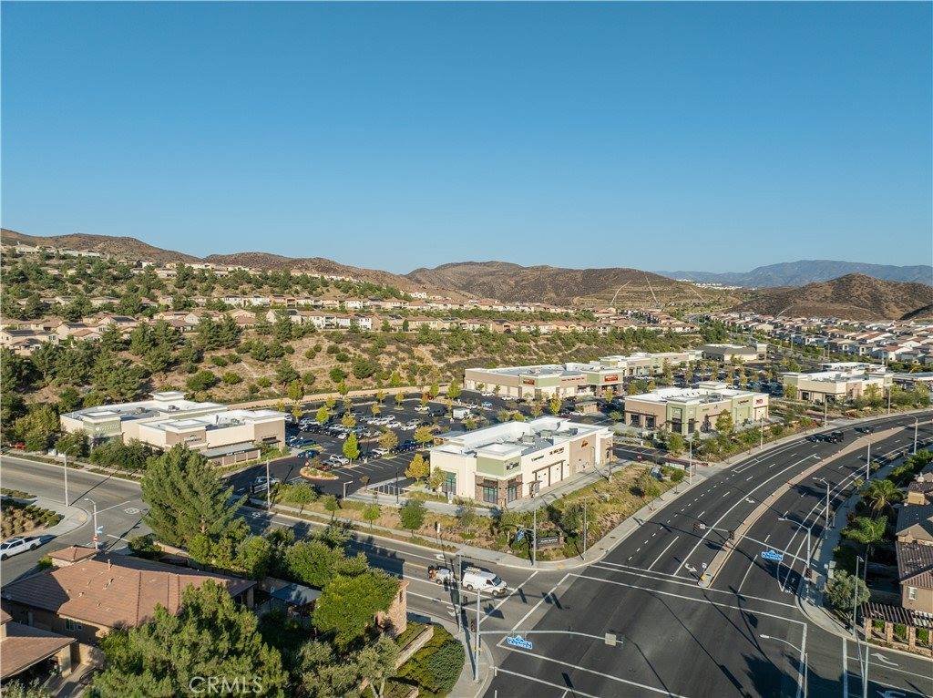 28448 Mirabelle Lane, Saugus, CA 91350