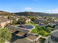 28448 Mirabelle Lane, Saugus, CA 91350