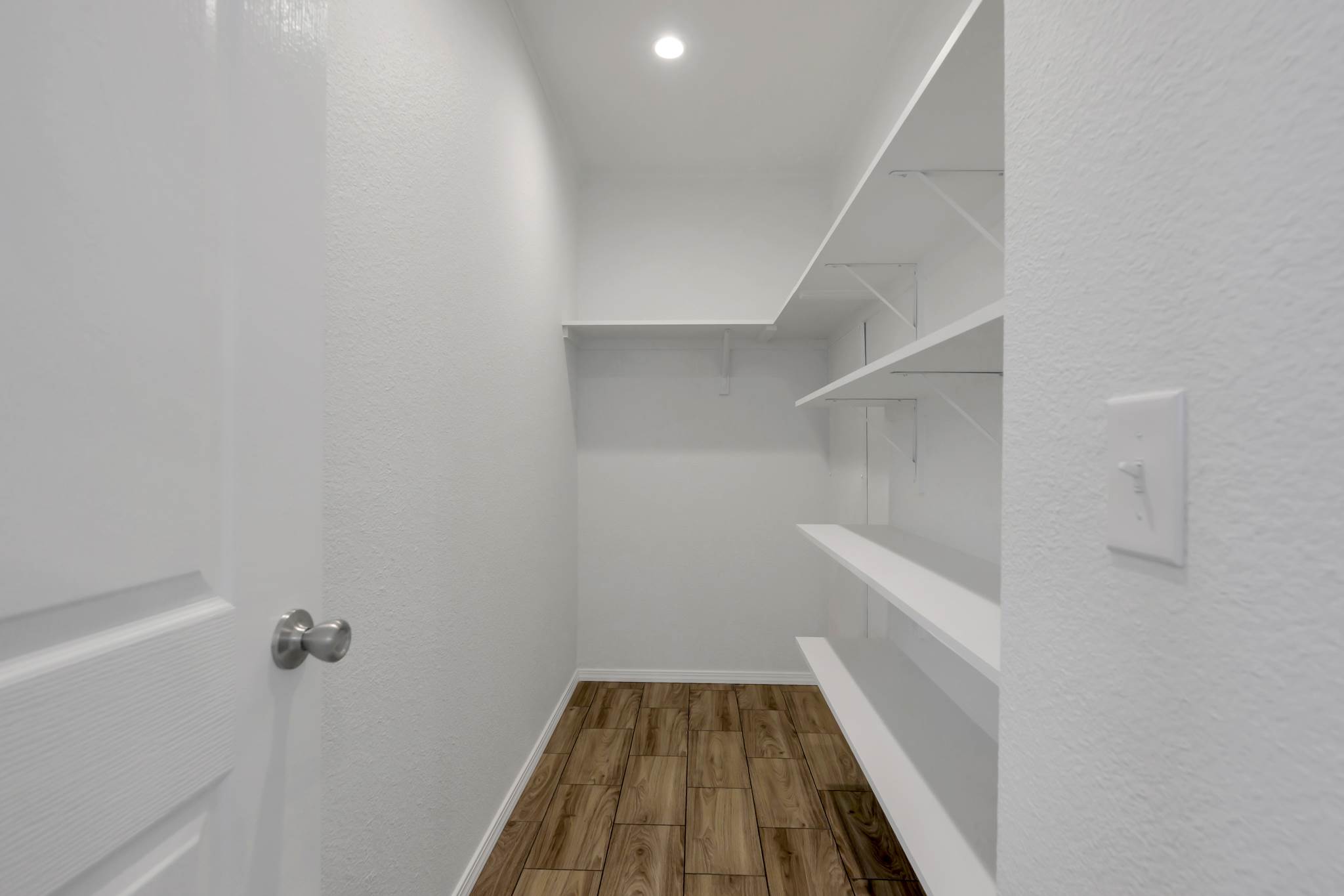 890 Hidden Valley Rd, Bozeman, MT 59718